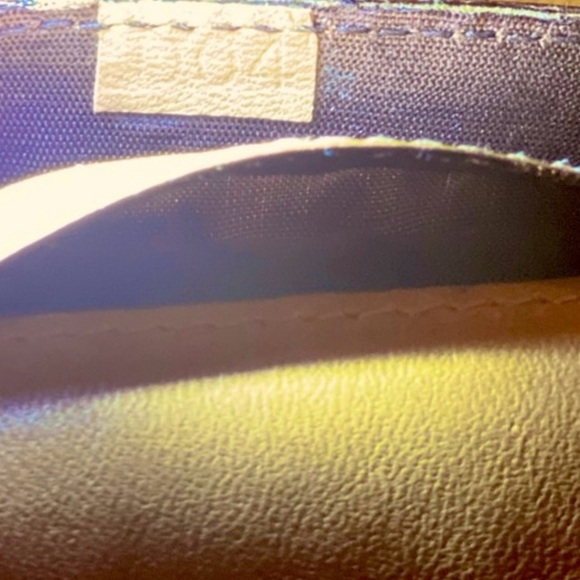 Celine Paris Macadam long kisslock billfold/ checkbook holder - Picture 7 of 9